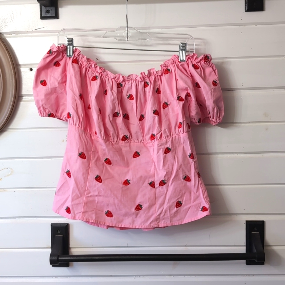 Brand new Collectif top